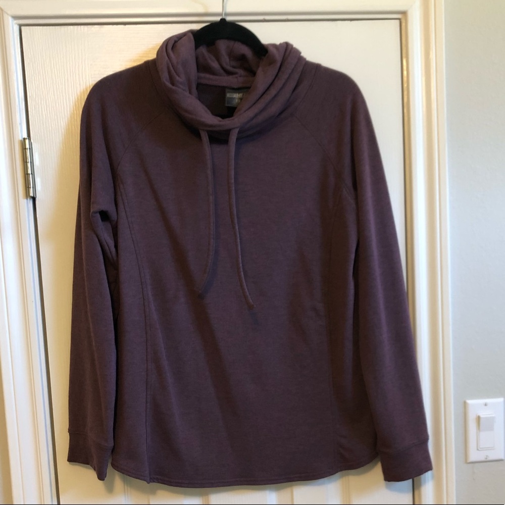 Pullover sweatshirt